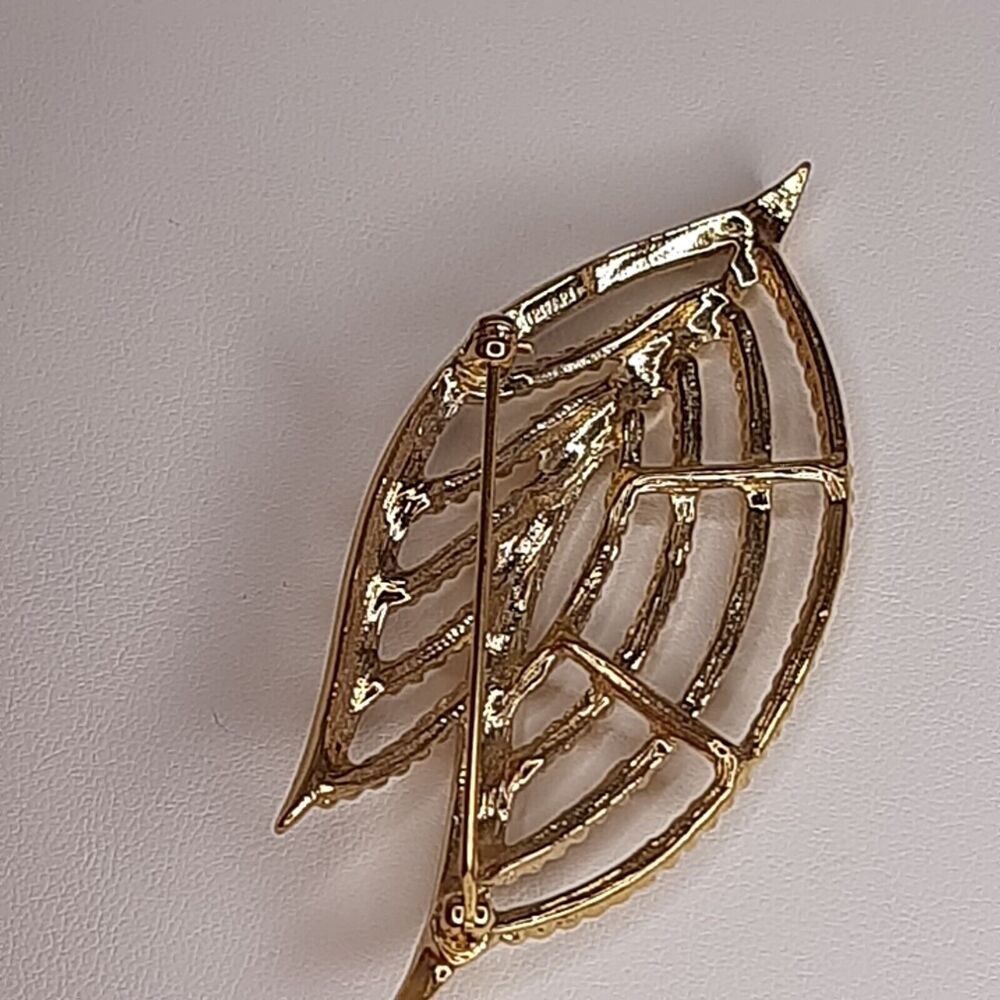 TRIFARI Vtg Gold-Tone Double Leaf Open Work Brooch Pin w/ texture LARGE 3" - Picture 5 of 10
